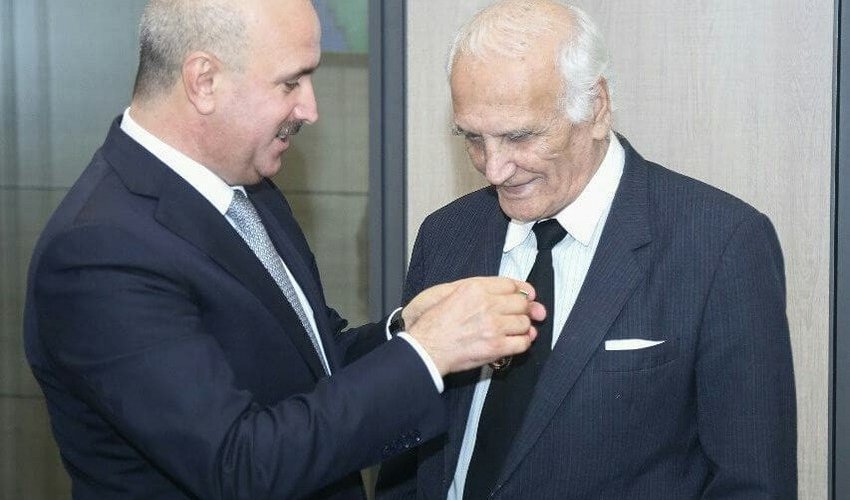 Prezident təqaüdçüsü olan kapitan vəfat edib Prezident təqaüdçüsü olan kapitan vəfat edib