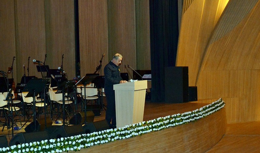 Hulusi Akar congratulates people of Azerbaijan on Victory Day Hulusi Akar congratulates people of Azerbaijan on Victory Day