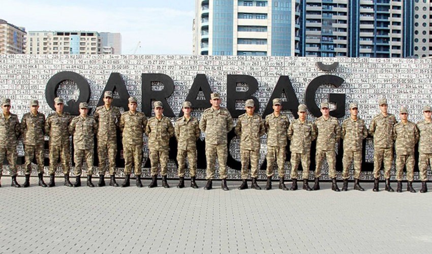 По случаю Дня Победы в Азербайджанской армии прошел ряд мероприятий