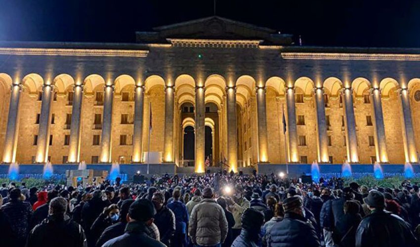 Tbilisidə müxalifət yenidən aksiya keçirir