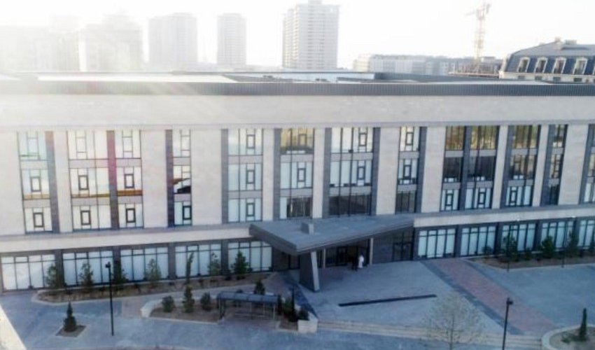 Bakı Avropa Liseyi koronavirusa görə bağlanıb