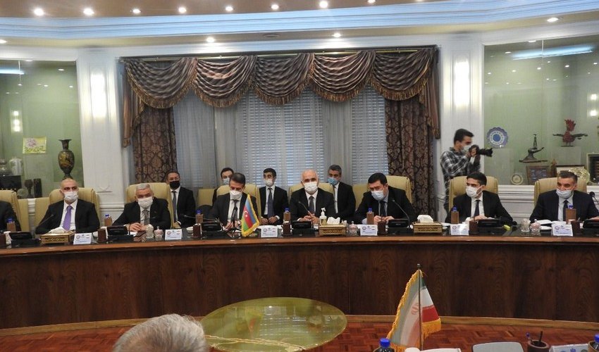 Azerbaijan, Iran discuss co-op in oil and gas sector Azerbaijan, Iran discuss co-op in oil and gas sector