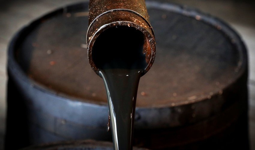 Azerbaijani oil price rises more than 2%