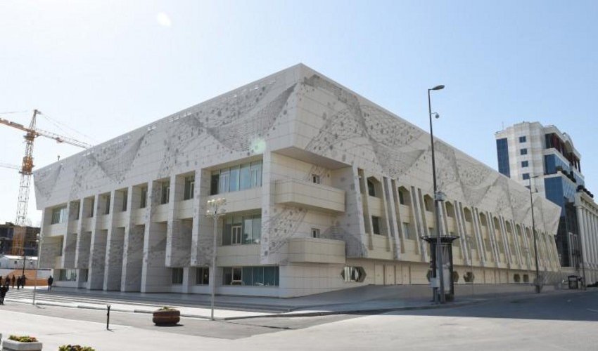 Bakı İdman Sarayının direktoru ərizə verib işdən çıxdı