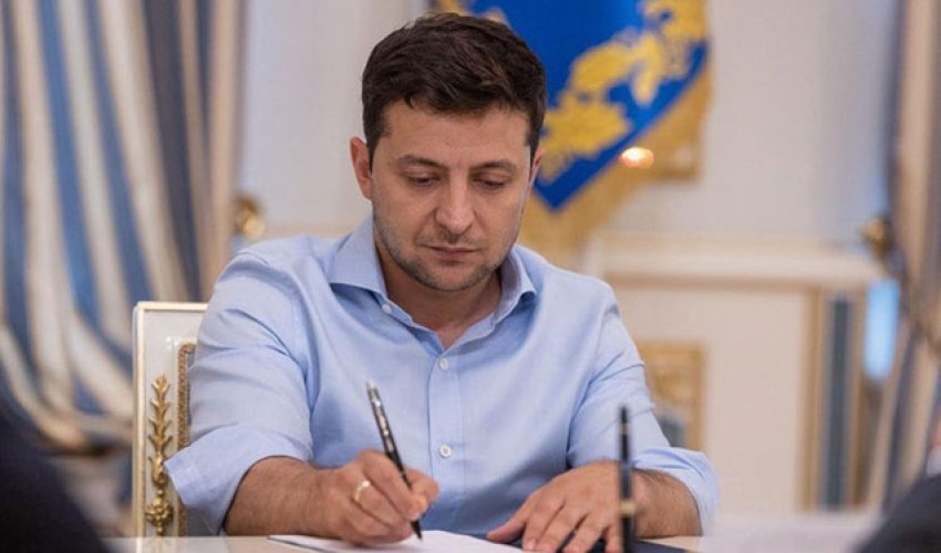 Zelenski üç azərbaycanlını təltif etdi