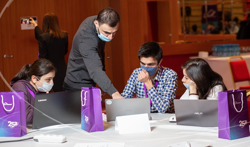 Объявлены победители конкурса «Azercell Hackathon 2022!» Объявлены победители конкурса «Azercell Hackathon 2022!»