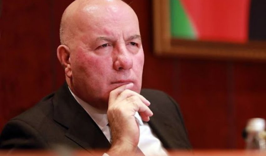 Elman Rüstəmov 10 milyard dolların itirilməsindən DANIŞDI
