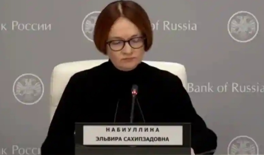 Elvira Nabiullina  Rusiya Mərkəzi Bankında  vəzifəsində qalacaq
