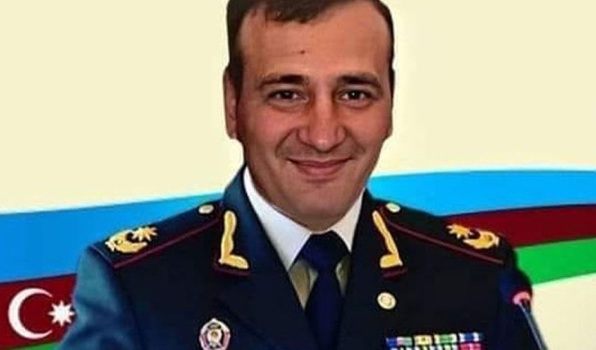 Mübariz Mənsimov gəmisinə Polad Həşimovun adını verdi - FOTO Mübariz Mənsimov gəmisinə Polad Həşimovun adını verdi - FOTO