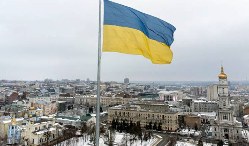 Zelenski hərbi vəziyyətin yenidən 30 gün uzadılmasını təklif edir