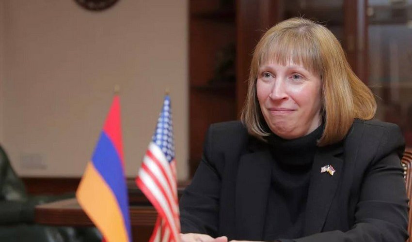 Посол США в Армении посетит Баку