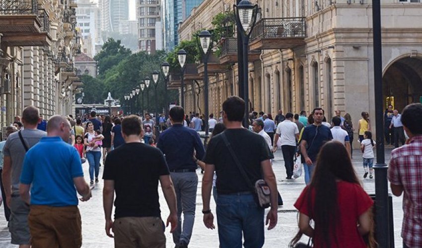 Bakı sakinləri sonuncu dəfə nə vaxt rüşvət verib? - SORĞU