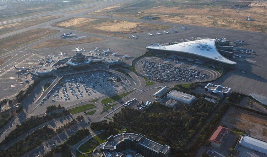 Azərbaycan aeroportlarında sərnişin axını 2 dəfə artıb