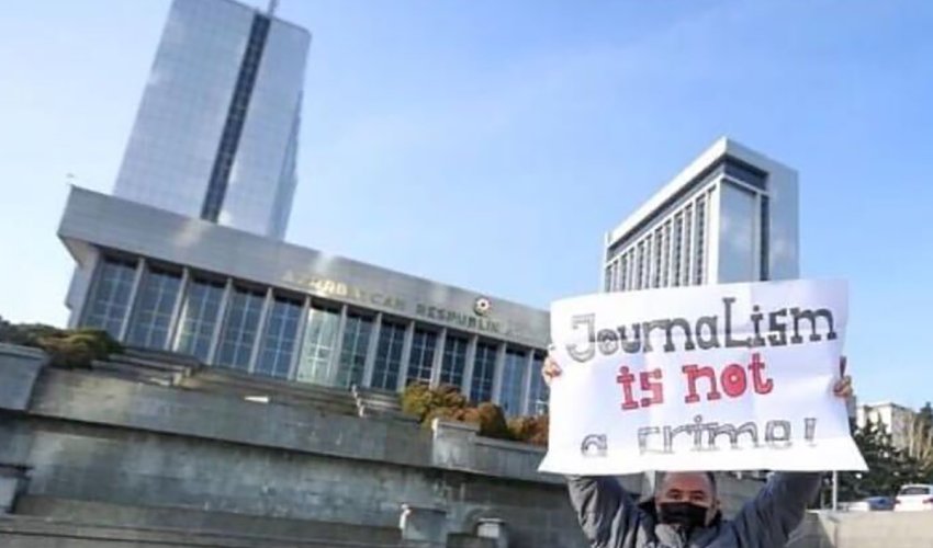 “Human Rights House Foundation” Azərbaycanla bağlı hesabat hazırlayıb “Human Rights House Foundation” Azərbaycanla bağlı hesabat hazırlayıb