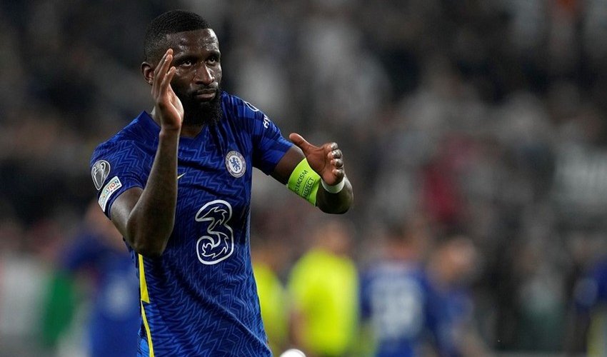 Almaniya millisinin futbolçusu Almaniya millisinin futbolçusu
