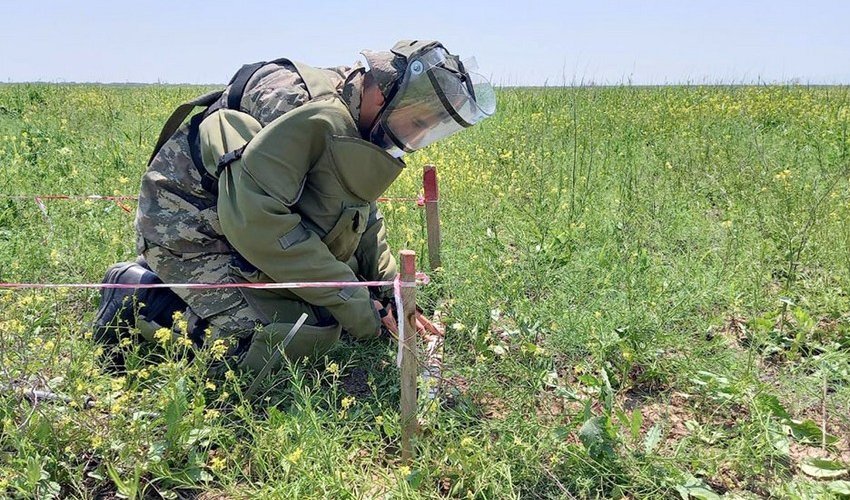 Defense Ministry announces number of mines found in liberated areas