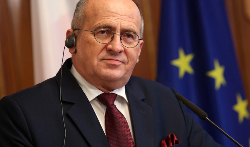 Polşa Aİ-nin Rusiyaya sanksiya paketi ilə bağlı yeni təklifi Polşa Aİ-nin Rusiyaya sanksiya paketi ilə bağlı yeni təklifi