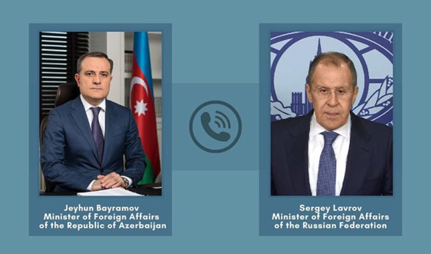Ceyhun Bayramovla Lavrovun telefon danışığı oldu Ceyhun Bayramovla Lavrovun telefon danışığı oldu