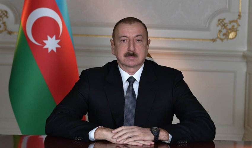 Prezident İlham Əliyev Özbəkistana səfər edib Prezident İlham Əliyev Özbəkistana səfər edib