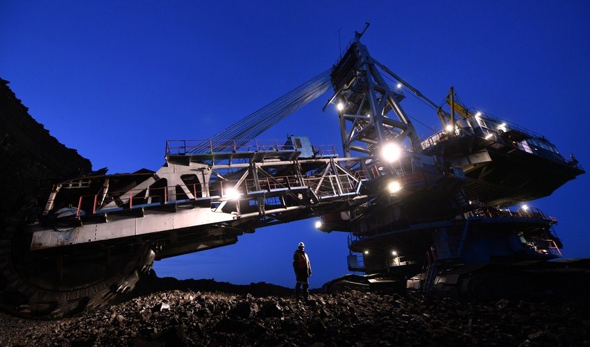 Germany to stop buying Russian coal on August 1, oil on December 31