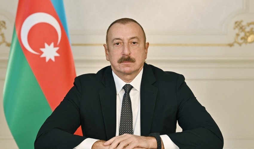 President Aliyev congratulates Azerbaijani media representatives on National Press Day