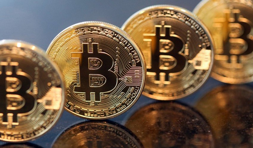 Bitcoin price exceeds $25,000