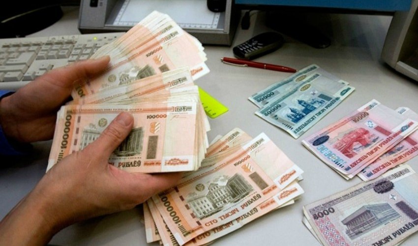 Russian foreign exchange reserves down