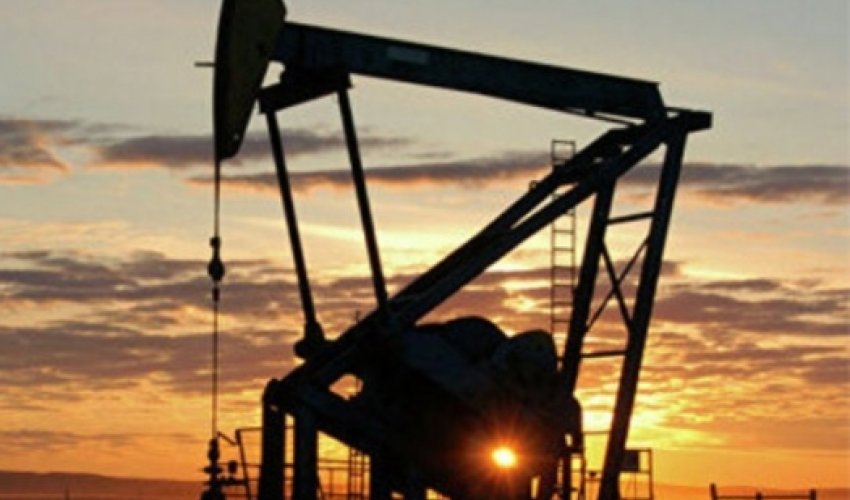 Цены на нефть перешли к слабому росту