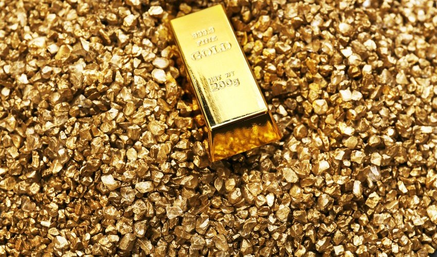 Gold prices fall below $1,700 per ounce