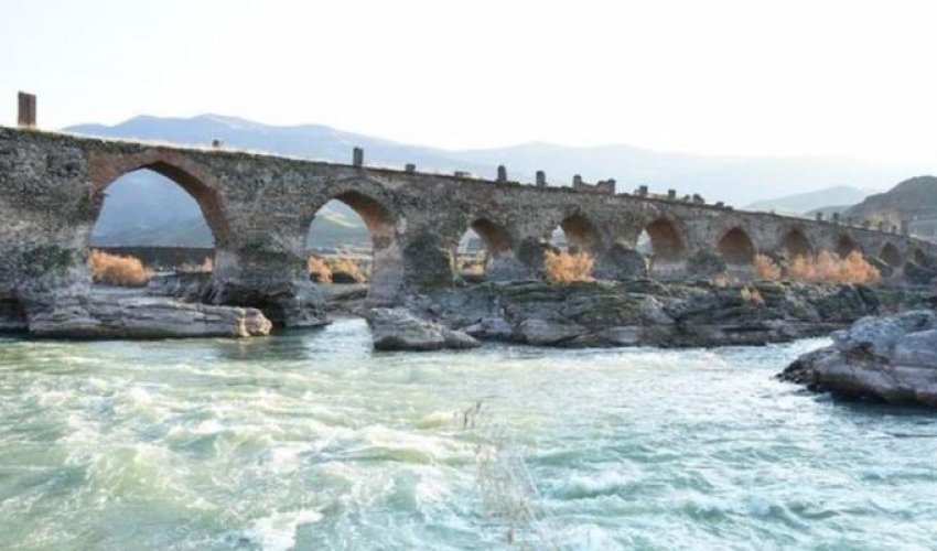 Xudafərin körpüsünün işğaldan azad edilməsindən 2 il ötür Xudafərin körpüsünün işğaldan azad edilməsindən 2 il ötür