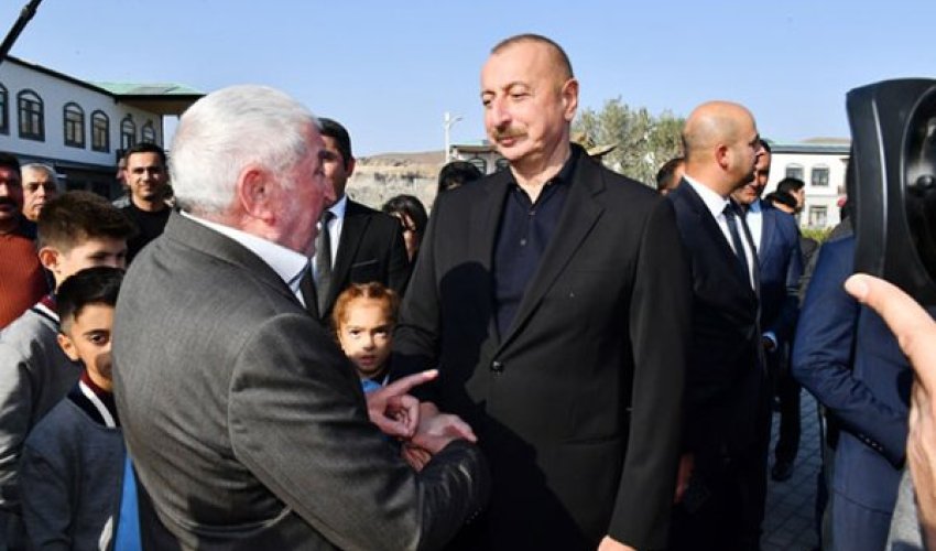 Bizim prezidentimiz həmişəlik seçilib - Kənd sakini Bizim prezidentimiz həmişəlik seçilib - Kənd sakini