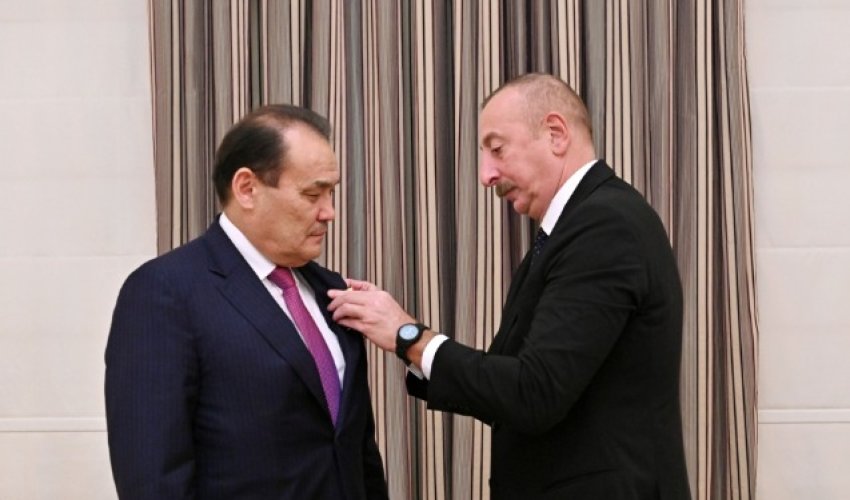 Prezident Bağdat Amreyevi “Dostluq” ordeni ilə təltif etdi Prezident Bağdat Amreyevi “Dostluq” ordeni ilə təltif etdi