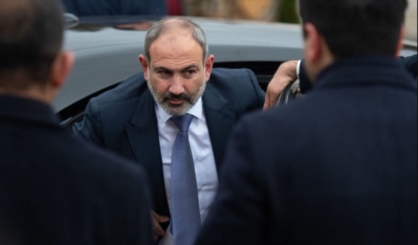 Nikol Pashinyan arrives in Sochi to meet Putin, Aliyev Nikol Pashinyan arrives in Sochi to meet Putin, Aliyev
