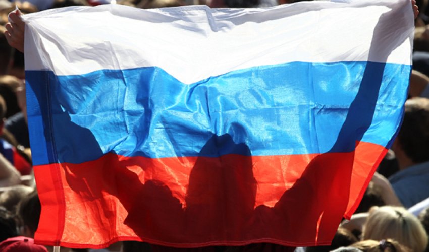 В России призвали заморозить активы уехавших олигархов В России призвали заморозить активы уехавших олигархов