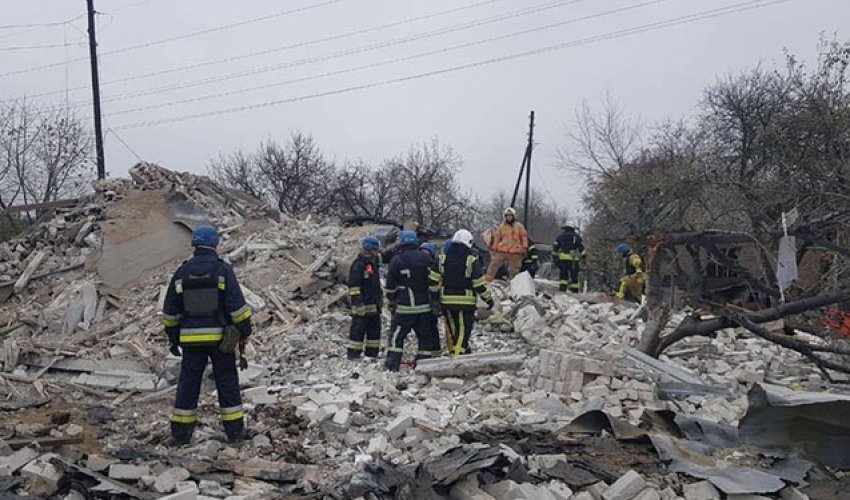 Rusiya Ukraynanı raket atəşinə tutdu Rusiya Ukraynanı raket atəşinə tutdu