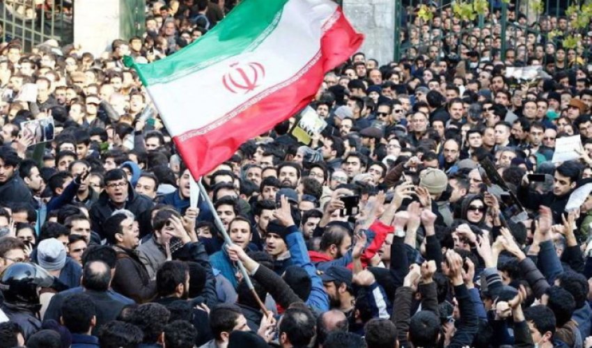 İranda ölən etirazçıların sayı açıqlandı