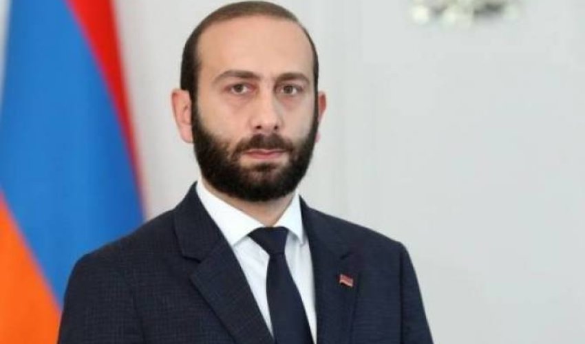 Ереван получил ответ Баку на предложенный проект мирного договора Ереван получил ответ Баку на предложенный проект мирного договора