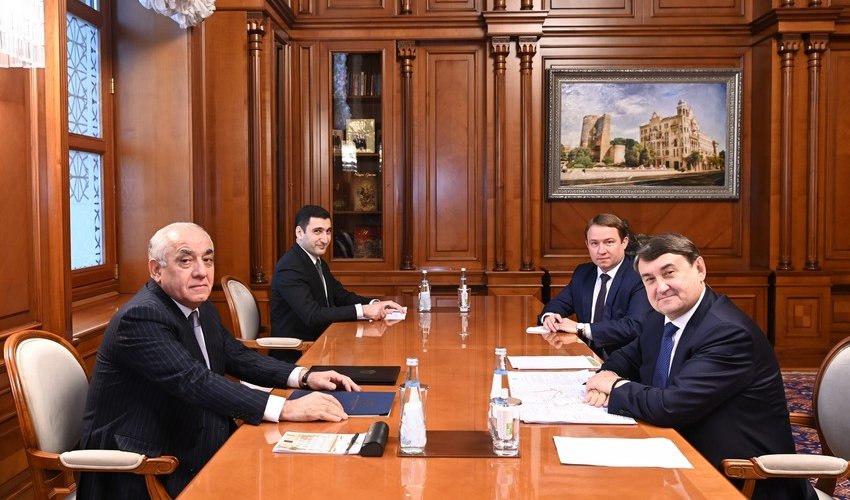 Azerbaijani PM meets Russian presidential aide Azerbaijani PM meets Russian presidential aide