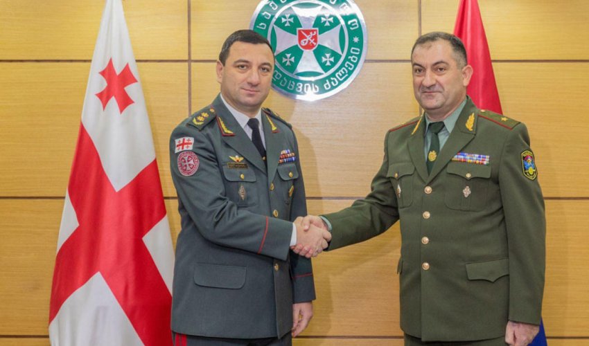 Ermənistanın Baş Qərargah rəisi Gürcüstana gəldi Ermənistanın Baş Qərargah rəisi Gürcüstana gəldi