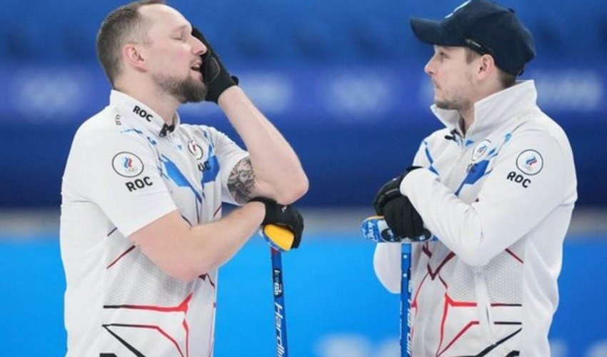 World Curling Federation extends ban on competitors from Belarus and Russia