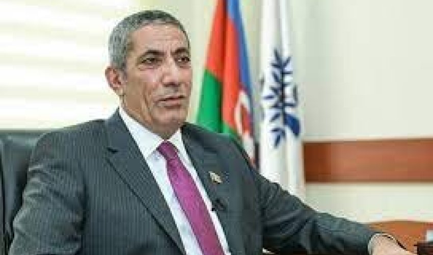 Prezident deyib, Talıbov da istefa verib- Siyavuş Novruzov - VİDEO Prezident deyib, Talıbov da istefa verib- Siyavuş Novruzov - VİDEO