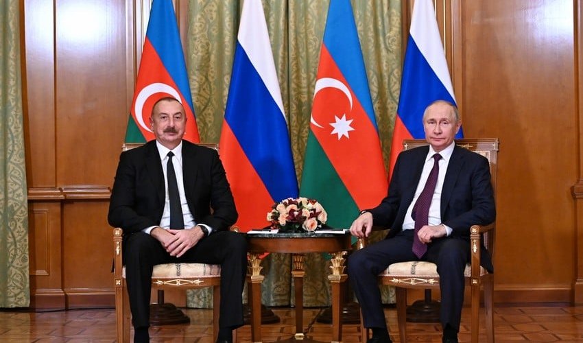 Vladimir Putin congratulates Azerbaijani President Vladimir Putin congratulates Azerbaijani President