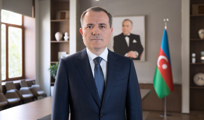 Ceyhun Bayramov İsrail XİN-in siyasi direktoru ilə görüşüb Ceyhun Bayramov İsrail XİN-in siyasi direktoru ilə görüşüb