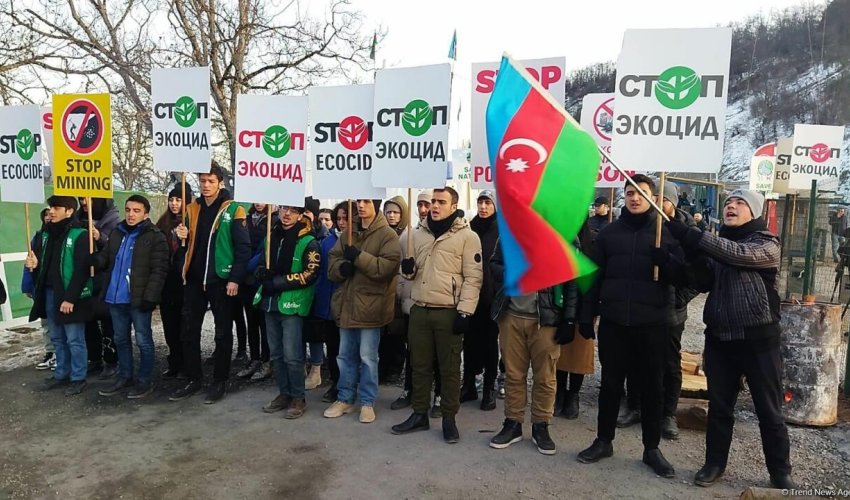Ekoaksiya: Xankəndi-Laçın yolunda aktivistlər yüksək fəallıq göstərirlər Ekoaksiya: Xankəndi-Laçın yolunda aktivistlər yüksək fəallıq göstərirlər
