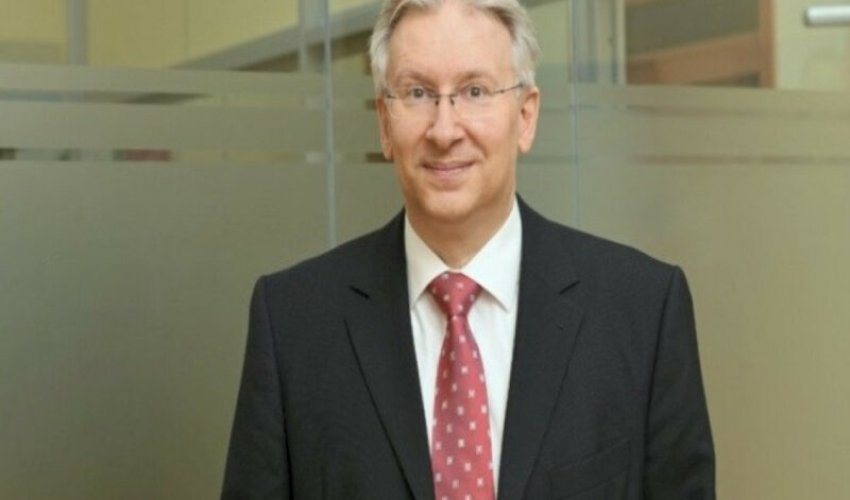 “Aztelekom”un baş direktoru vəzifəsindən ayrılıb “Aztelekom”un baş direktoru vəzifəsindən ayrılıb