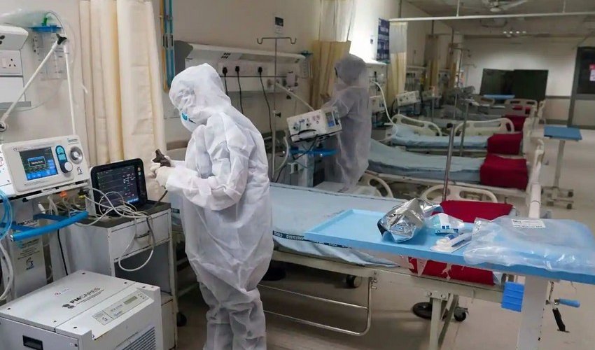Смертность от COVID-19 в Японии впервые превысила 10 тыс. человек Смертность от COVID-19 в Японии впервые превысила 10 тыс. человек