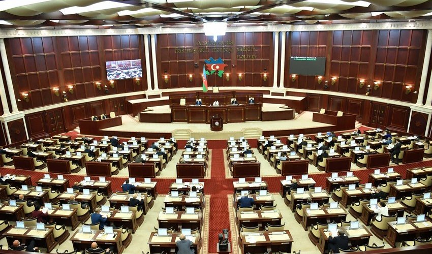Parlamentin yaz sessiyasının işlər planı təsdiqləndi Parlamentin yaz sessiyasının işlər planı təsdiqləndi