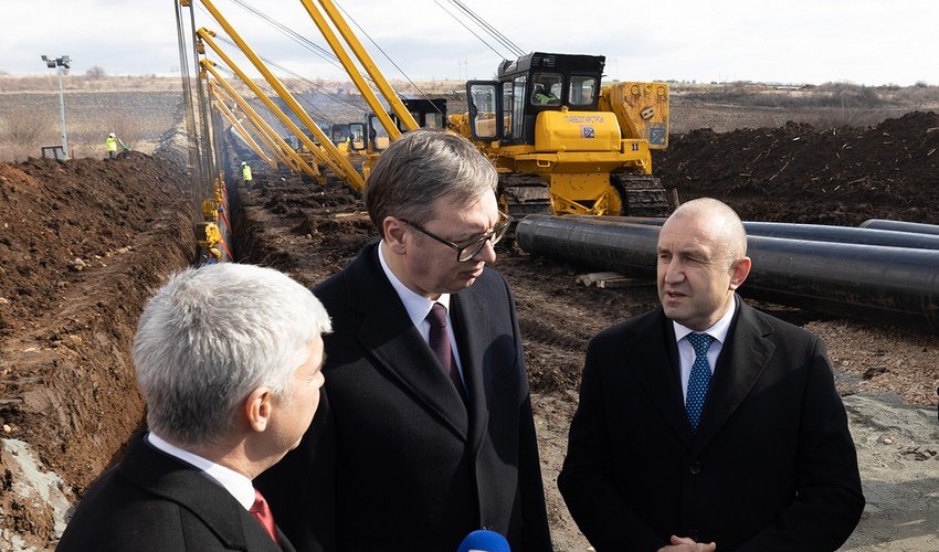 Presidents of Bulgaria, Serbia view construction of gas pipeline to pump Azerbaijani gas