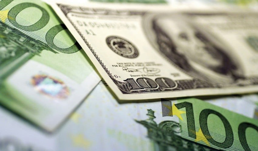 Euro falls slightly against dollar ahead of ECB meeting