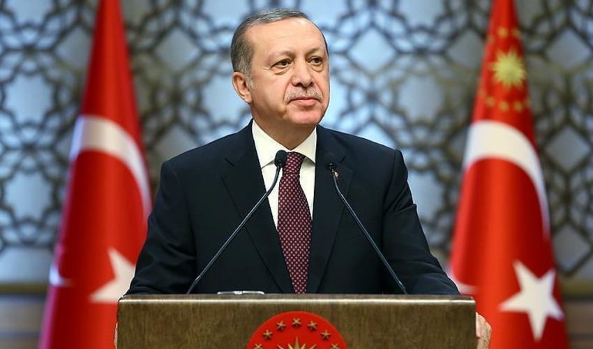 Erdogan meets Azerbaijani volunteers in Kahramanmaras Erdogan meets Azerbaijani volunteers in Kahramanmaras